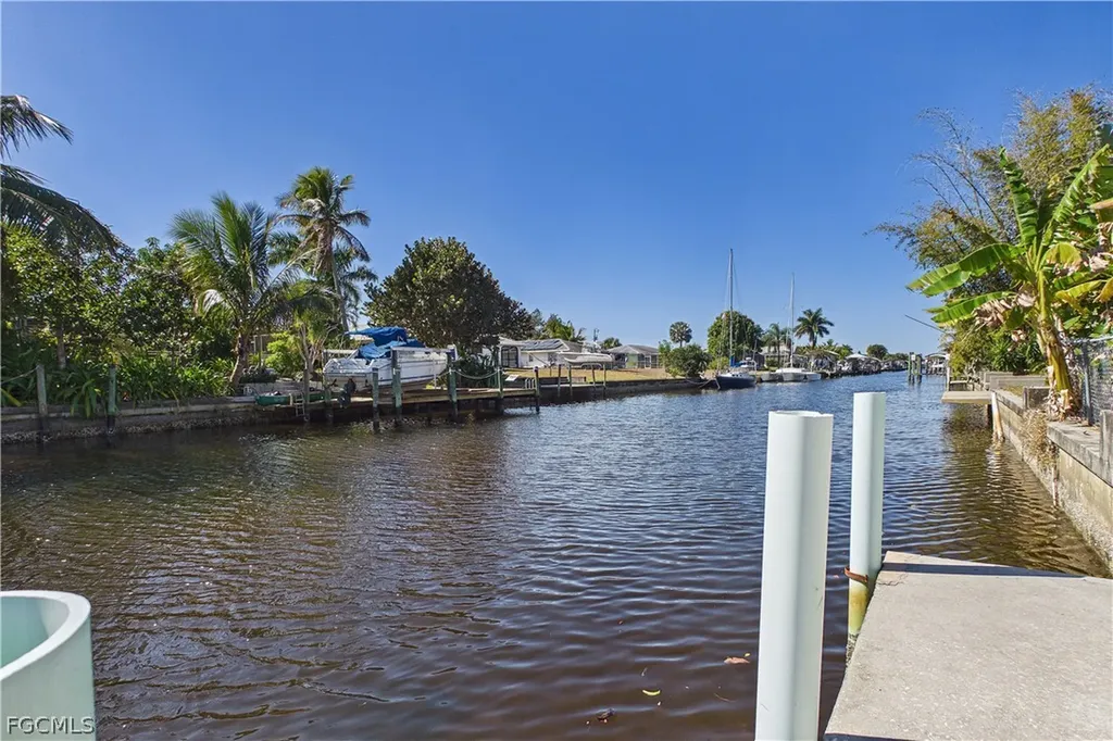 2306 SE 15th Terrace Cape Coral FL 33990