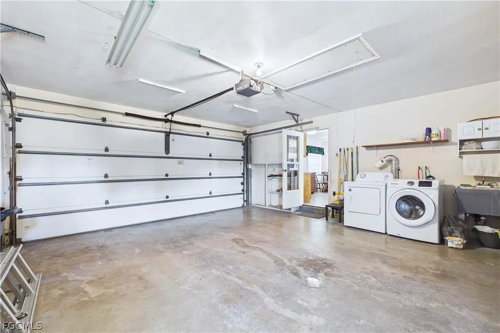 2306 SE 15th Terrace Cape Coral FL 33990