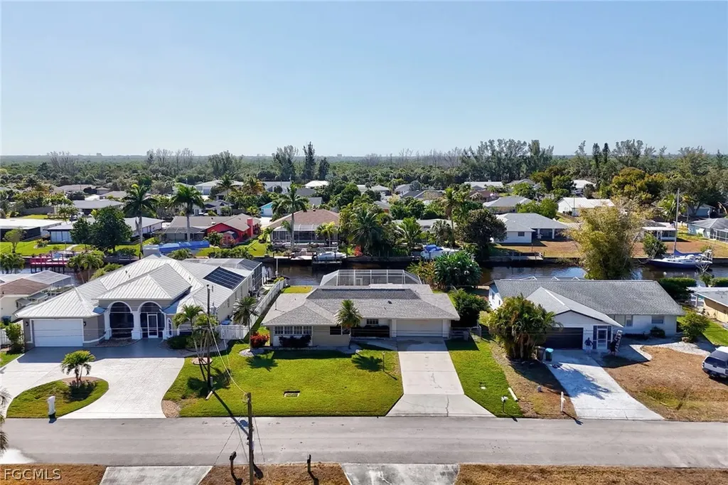 2306 SE 15th Terrace Cape Coral FL 33990