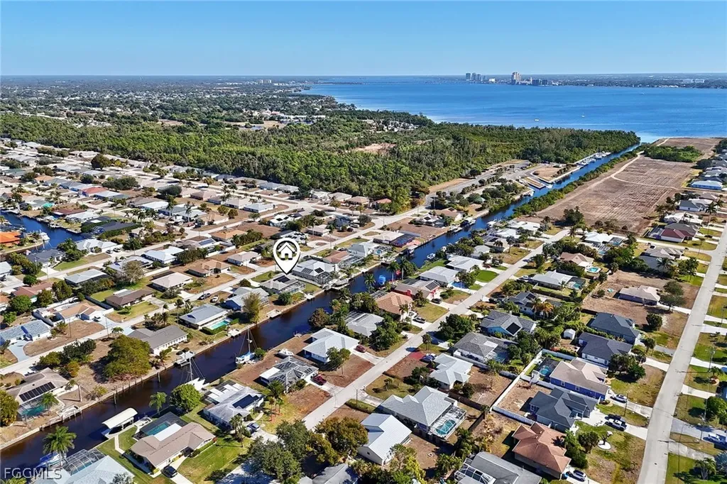 2306 SE 15th Terrace Cape Coral FL 33990