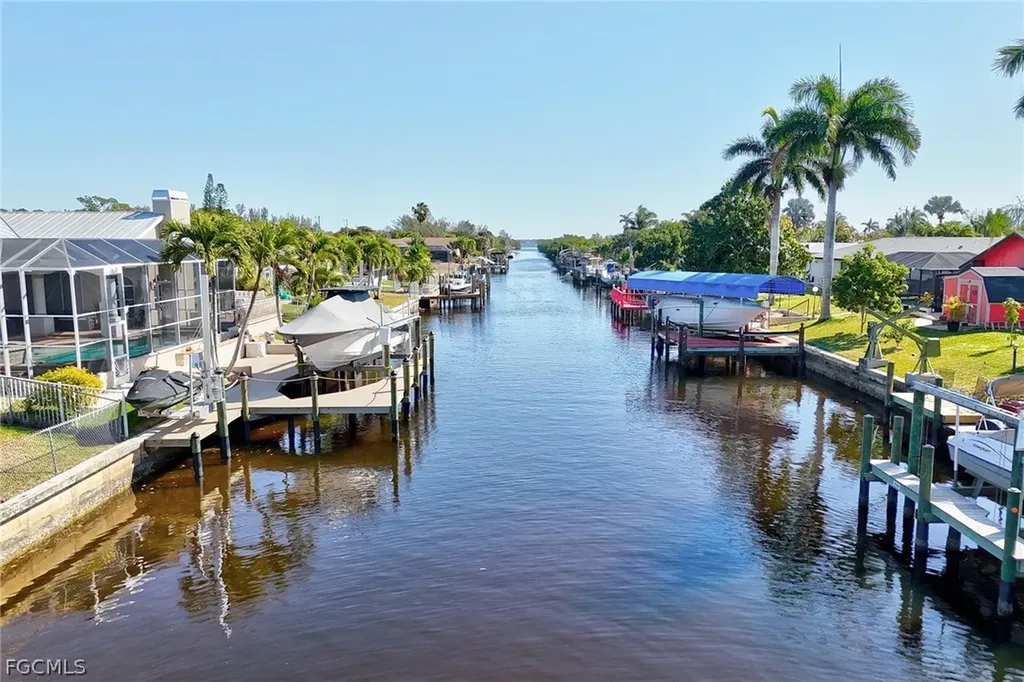 2306 SE 15th Terrace Cape Coral FL 33990