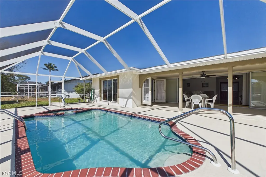 2306 SE 15th Terrace Cape Coral FL 33990