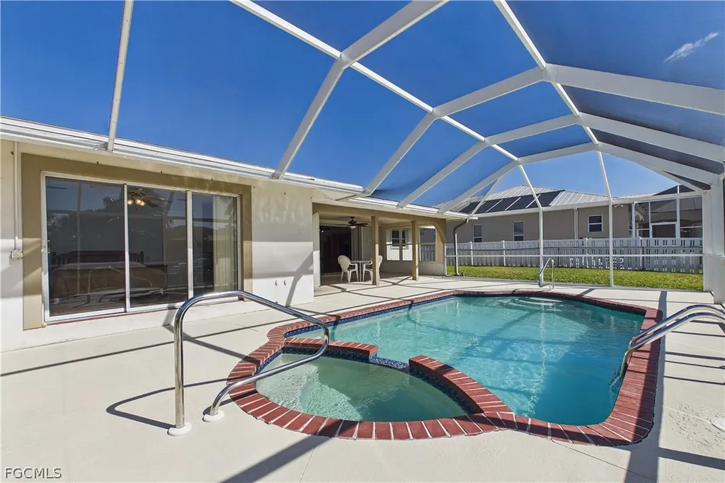 2306 SE 15th Terrace Cape Coral FL 33990