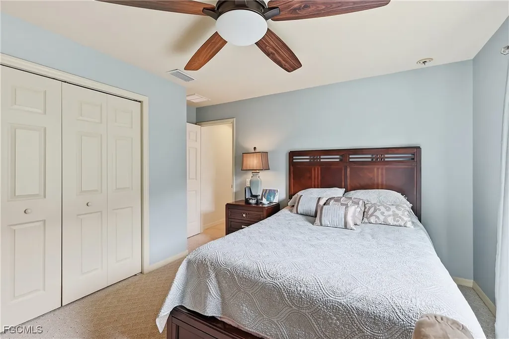 927 SW 28th Terrace Cape Coral FL 33914