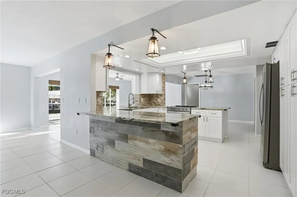 5964 Baker Court Fort Myers FL 33919