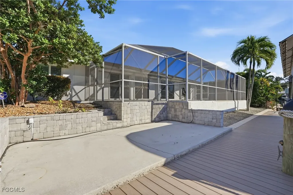 5964 Baker Court Fort Myers FL 33919