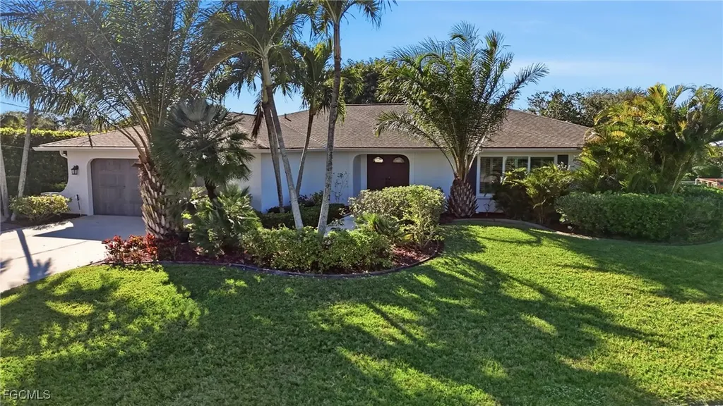 5964 Baker Court Fort Myers FL 33919