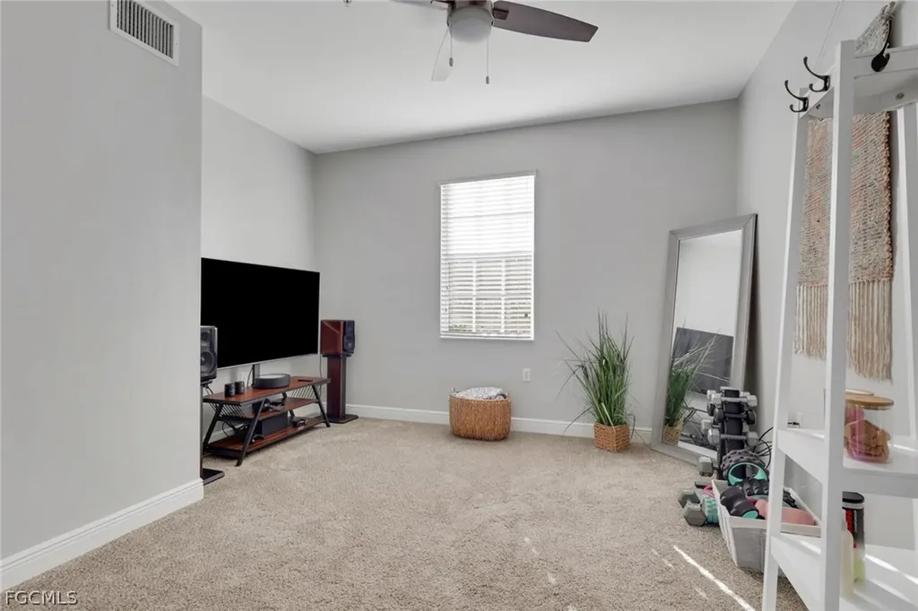 3965 Pomodoro Circle Cape Coral FL 33909
