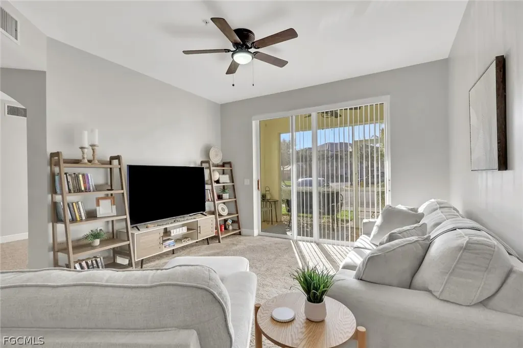 3965 Pomodoro Circle Cape Coral FL 33909