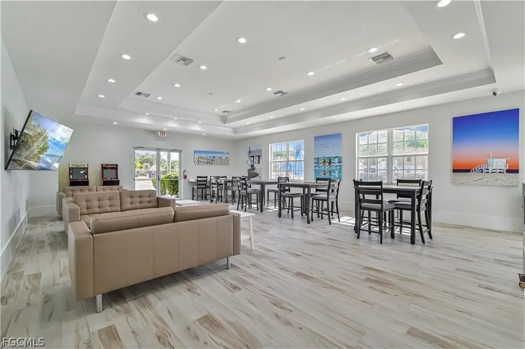 3965 Pomodoro Circle Cape Coral FL 33909