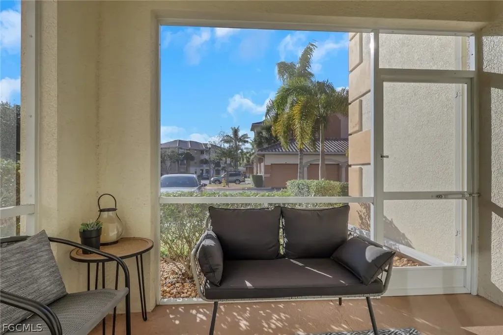 3965 Pomodoro Circle Cape Coral FL 33909