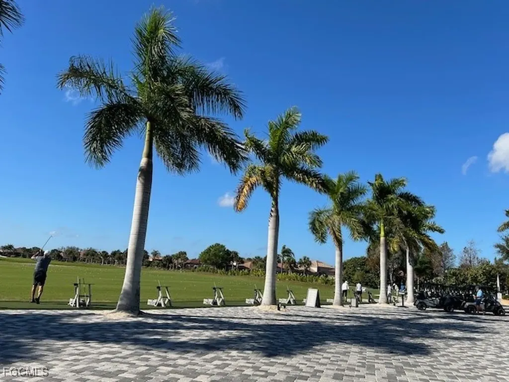 10115 Colonial Country Club Boulevard Fort Myers FL 33913