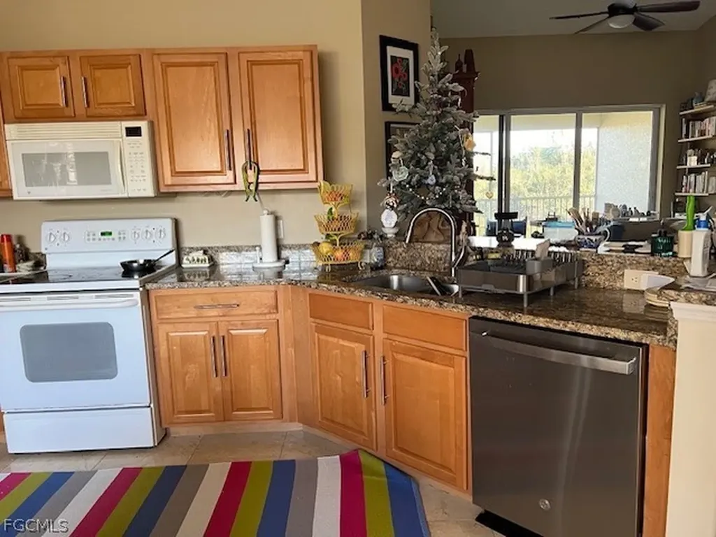 10115 Colonial Country Club Boulevard Fort Myers FL 33913