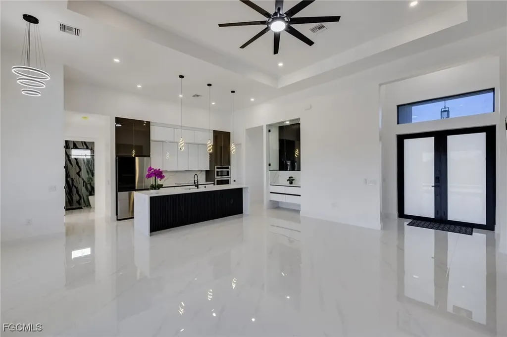 407 El Dorado Boulevard N Cape Coral FL 33993