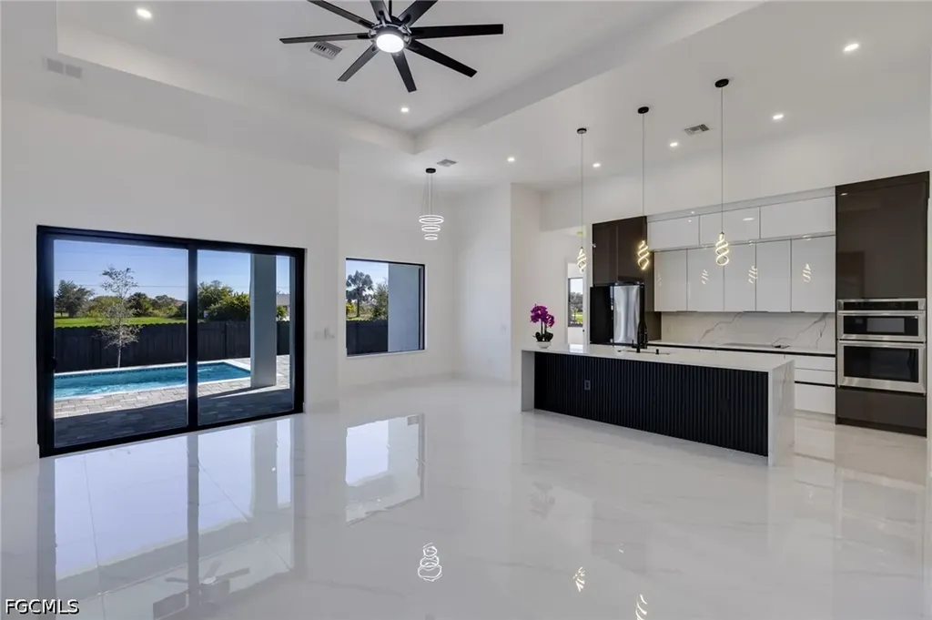 407 El Dorado Boulevard N Cape Coral FL 33993