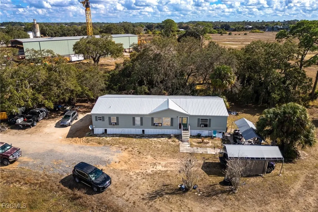 1525 Forestry Division Road Labelle FL 33935