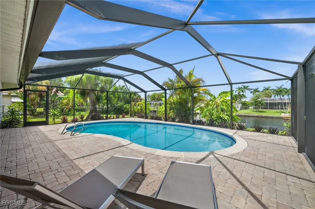 5122 SW 3rd Avenue Cape Coral FL 33914