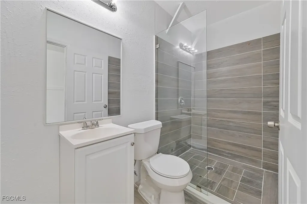 101 Lucille Avenue Fort Myers FL 33916