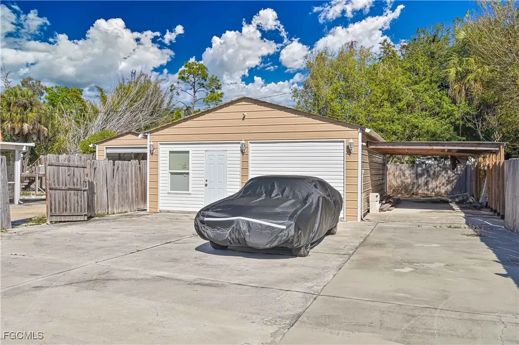 101 Lucille Avenue Fort Myers FL 33916
