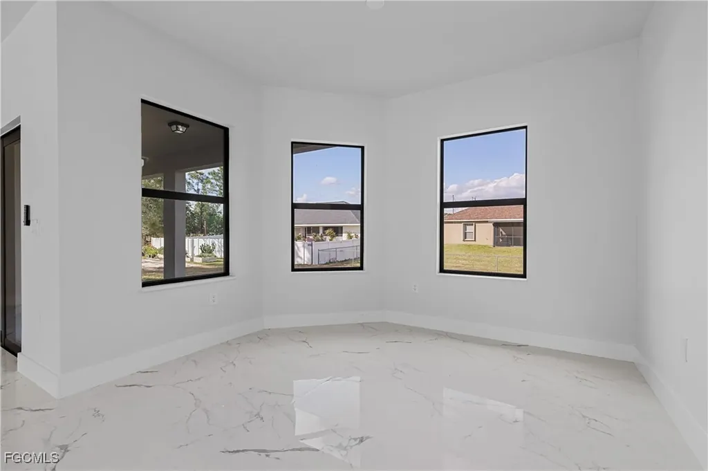 3728 9th Street W Lehigh Acres FL 33971