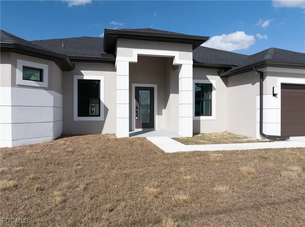 3728 9th Street W Lehigh Acres FL 33971