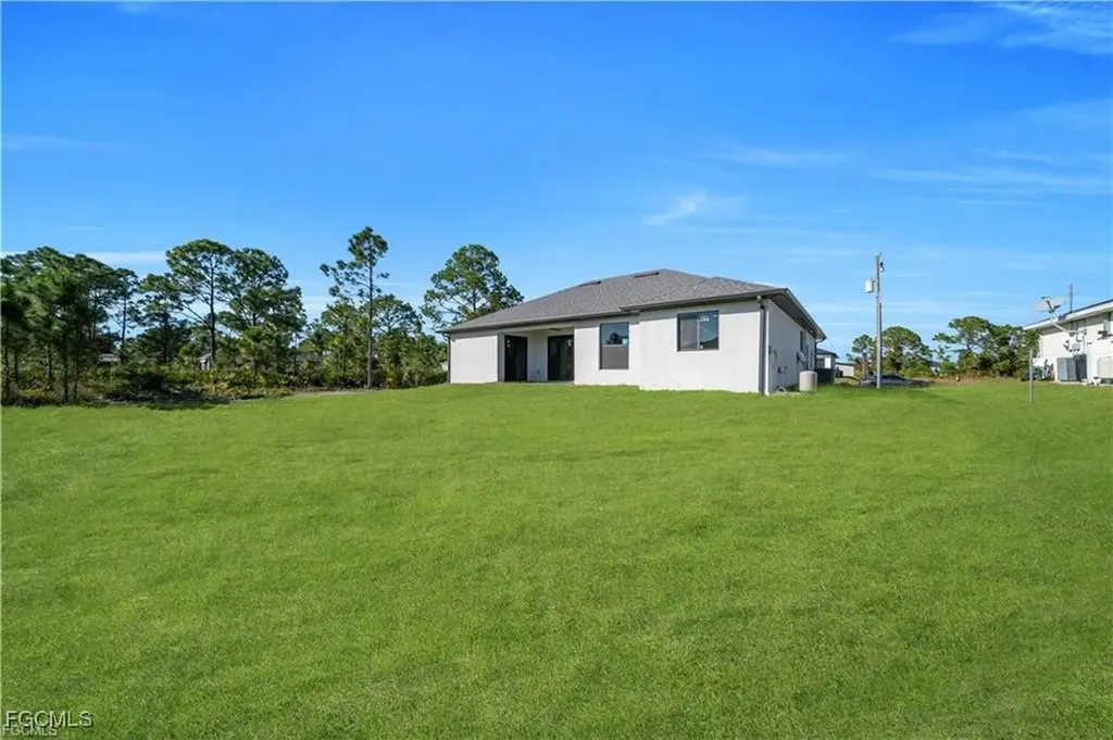 2815 44th Street W Lehigh Acres FL 33971