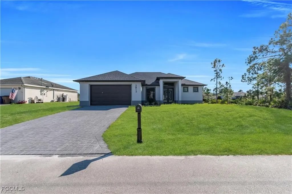 2815 44th Street W Lehigh Acres FL 33971