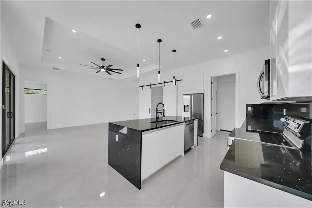 2815 44th Street W Lehigh Acres FL 33971