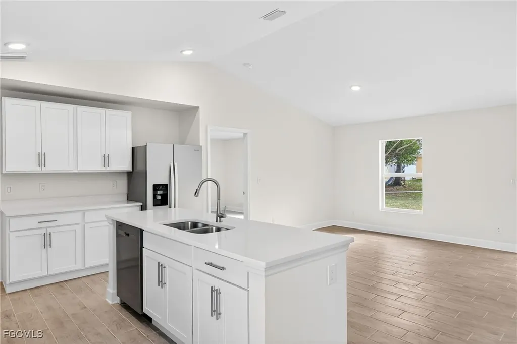 1912 NW 17th Street Cape Coral FL 33993