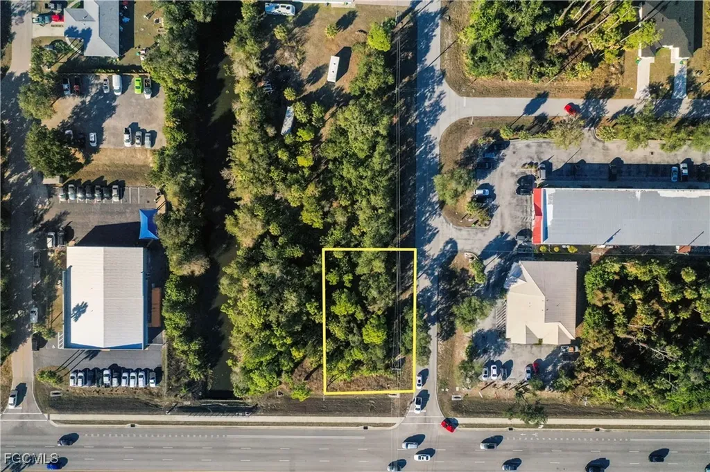 744 Tamiami Trail Port Charlotte FL 33953