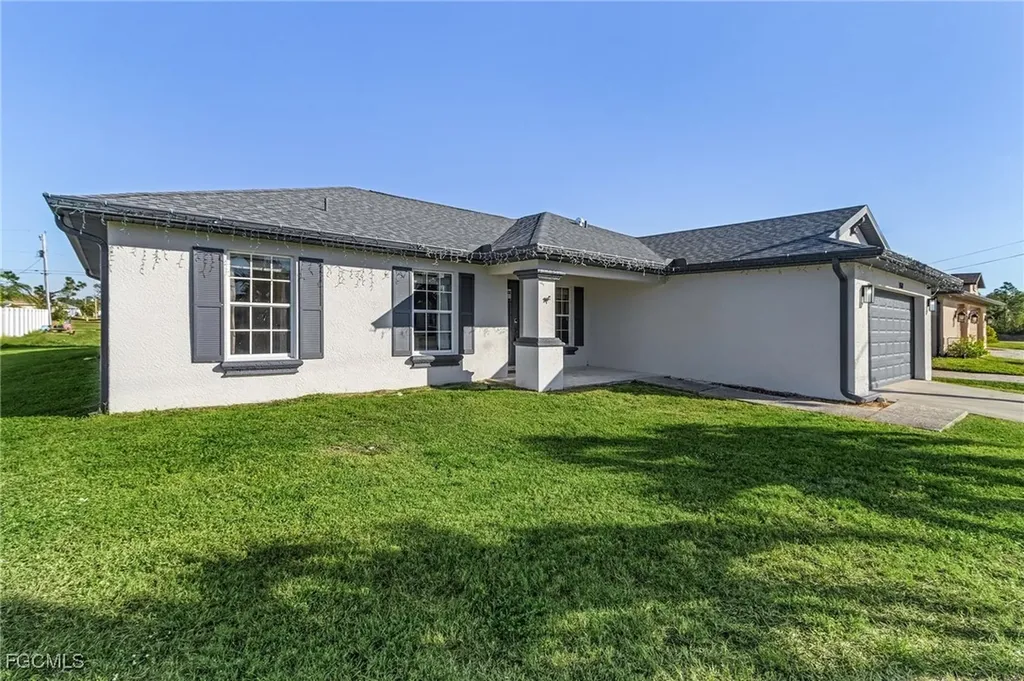 1617 NW 28th Street Cape Coral FL 33993
