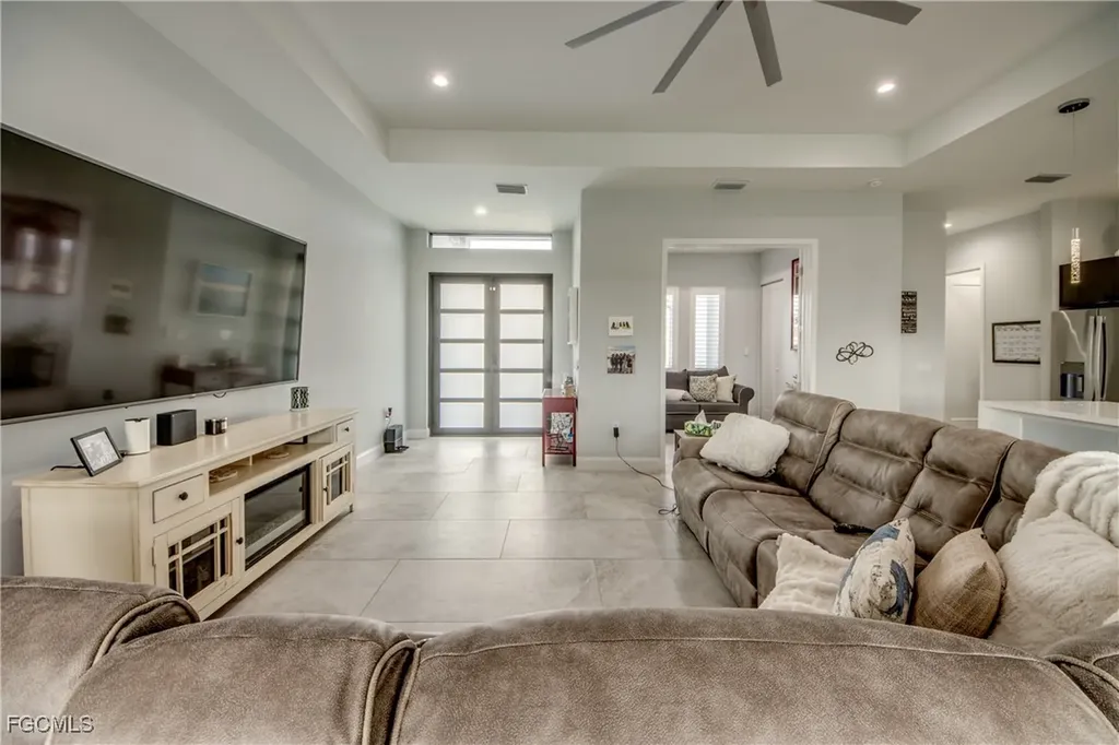 4204 NW 26th Street Cape Coral FL 33993