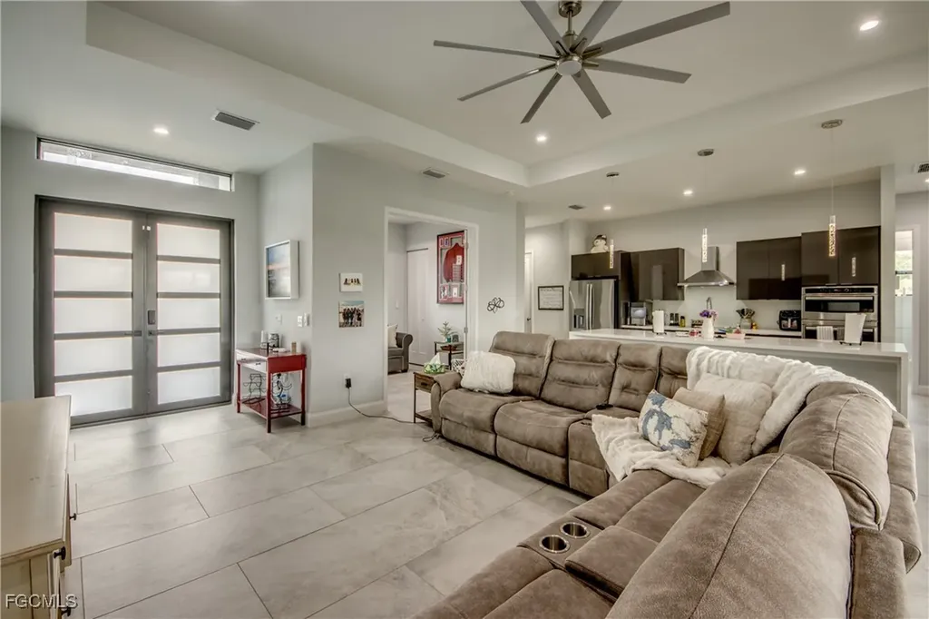 4204 NW 26th Street Cape Coral FL 33993