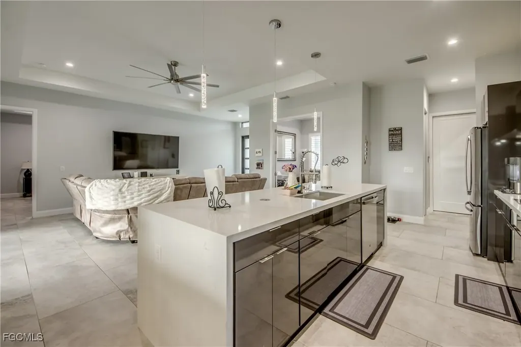 4204 NW 26th Street Cape Coral FL 33993