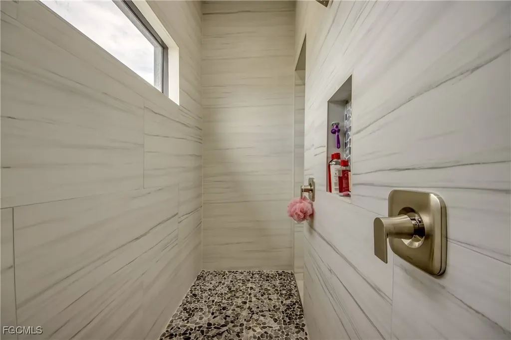 4204 NW 26th Street Cape Coral FL 33993
