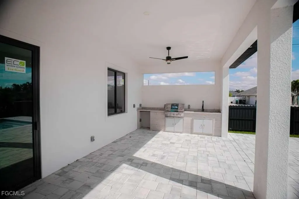 2000 SW 31st Terrace Cape Coral FL 33914