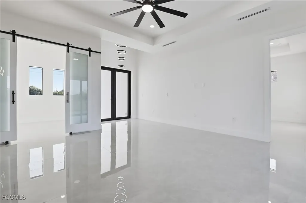 3204 Sunshine Boulevard S Lehigh Acres FL 33976