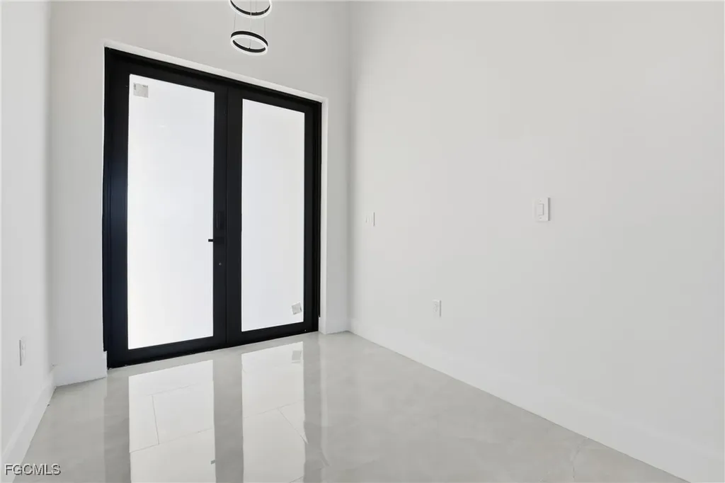 3204 Sunshine Boulevard S Lehigh Acres FL 33976