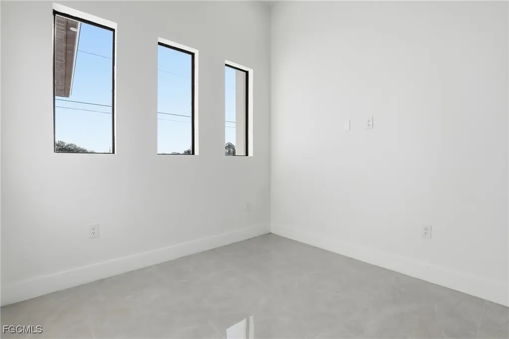 3204 Sunshine Boulevard S Lehigh Acres FL 33976