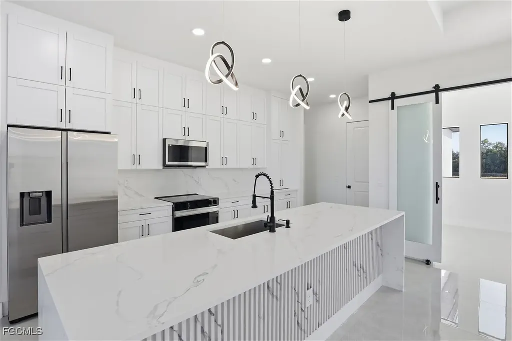 3204 Sunshine Boulevard S Lehigh Acres FL 33976