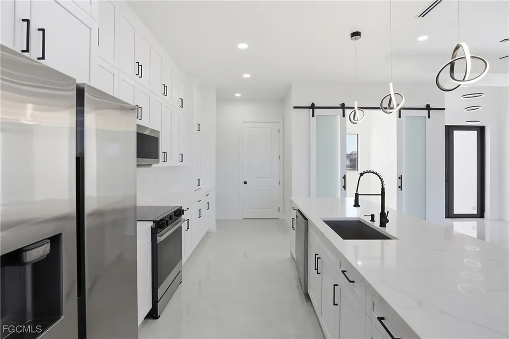 3204 Sunshine Boulevard S Lehigh Acres FL 33976
