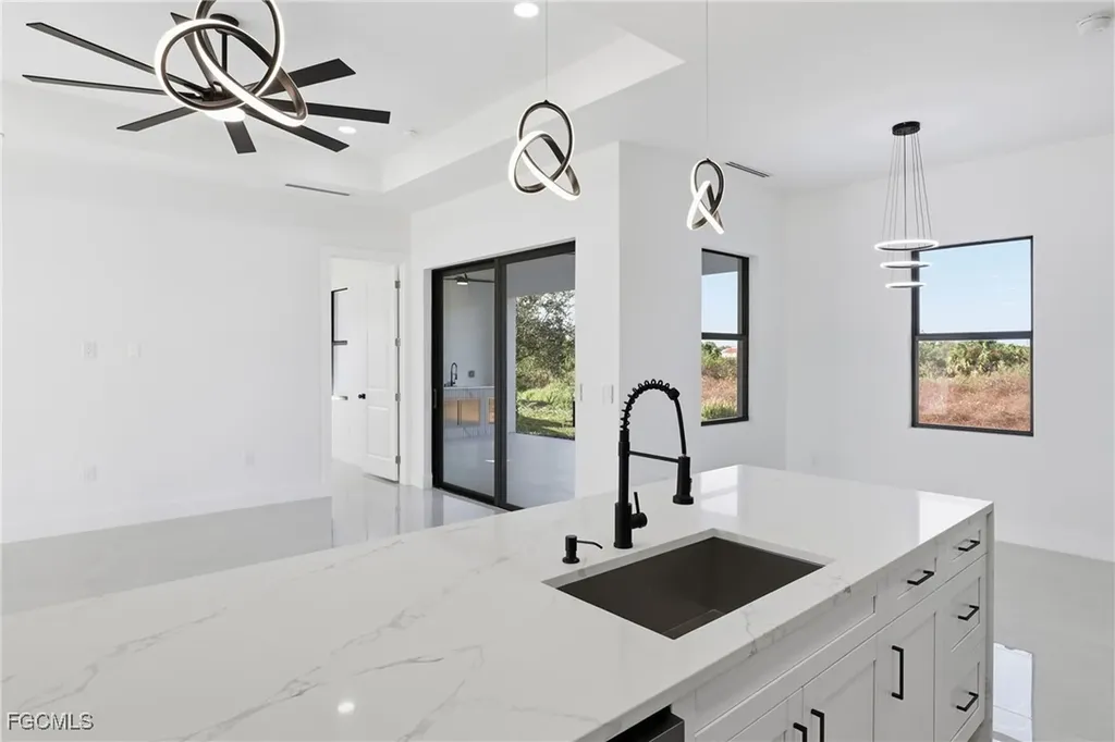 3204 Sunshine Boulevard S Lehigh Acres FL 33976