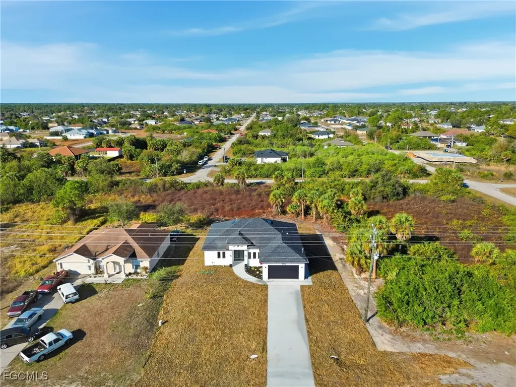 3204 Sunshine Boulevard S Lehigh Acres FL 33976