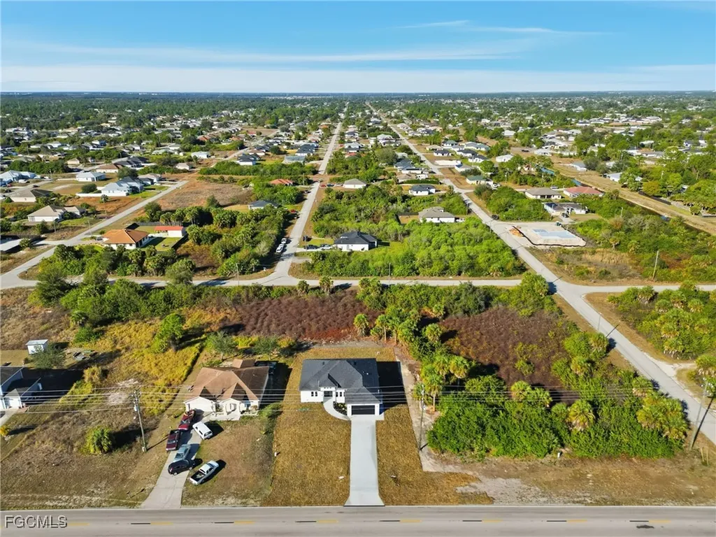 3204 Sunshine Boulevard S Lehigh Acres FL 33976