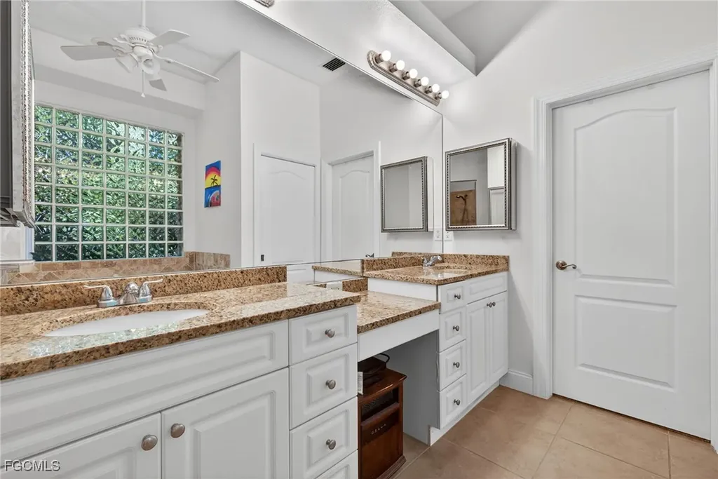 3815 Surfside Boulevard Cape Coral FL 33914
