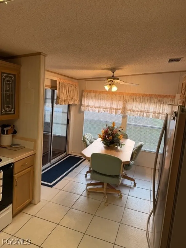 16266 Durham Avenue Fort Myers FL 33908