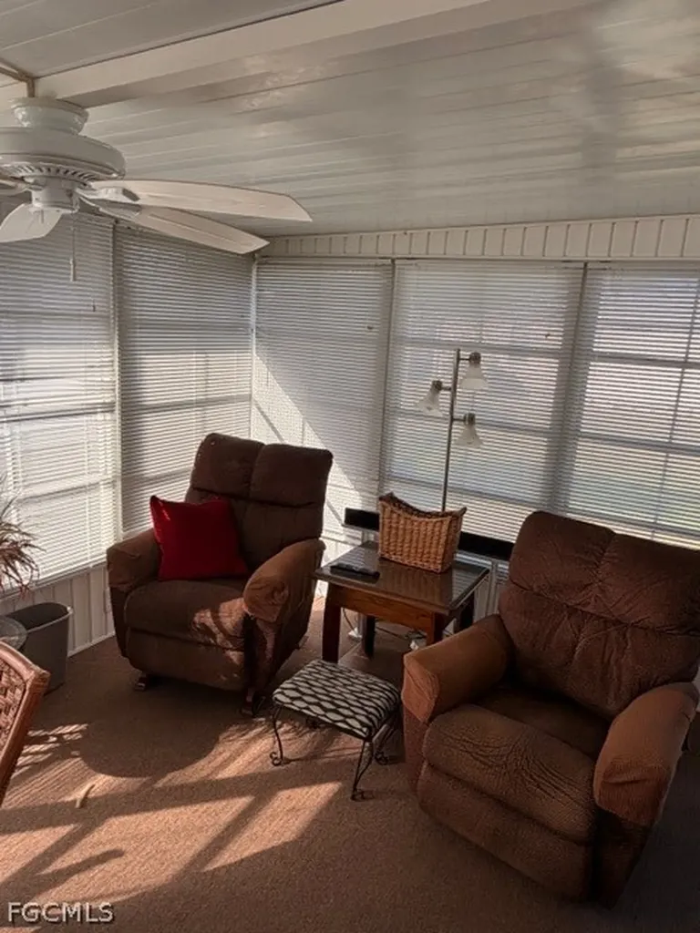 16266 Durham Avenue Fort Myers FL 33908