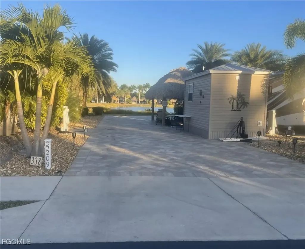 5209 Marsh Mallow Trail Fort Myers FL 33905