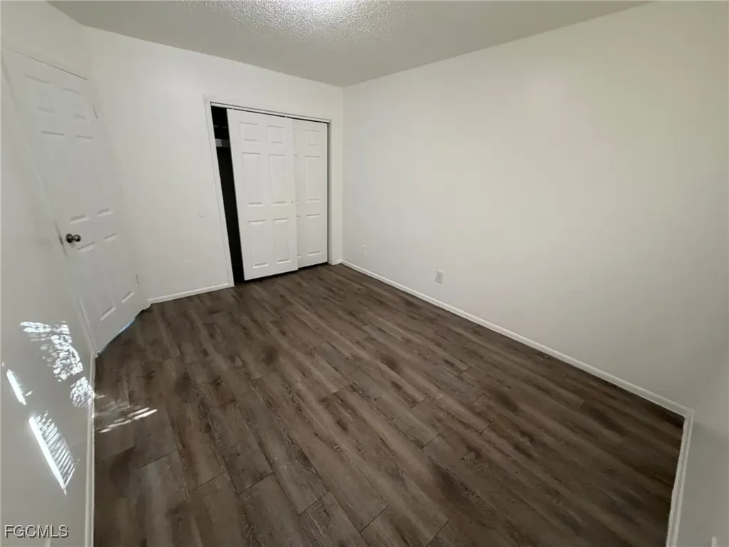 2708 Broadway Fort Myers FL 33901