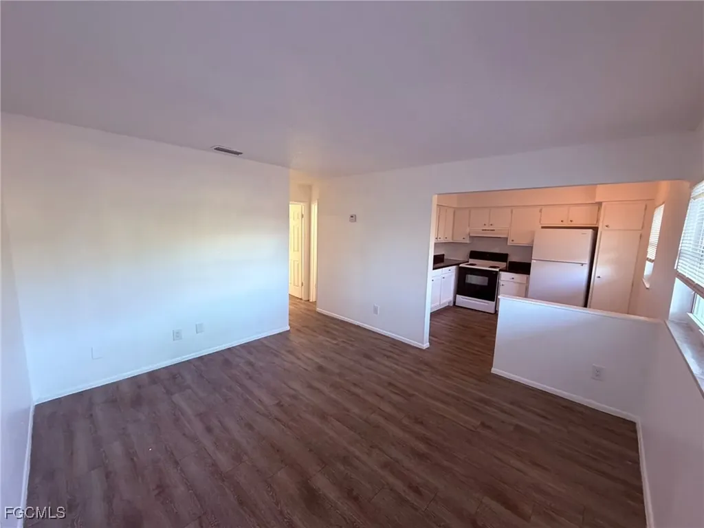 2708 Broadway Fort Myers FL 33901